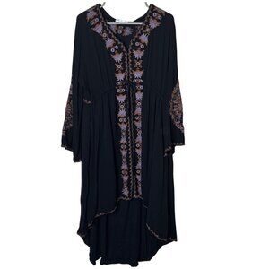 R. Vivimos Plus 2XL Black Embroidered Boho Dress V-Neck Bell Sleeve High-Low